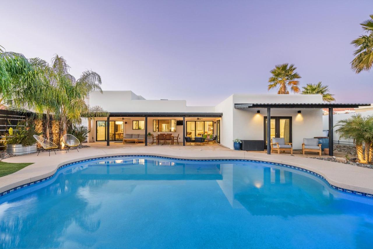 Wanderlust Oasis Villa Финикс Екстериор снимка